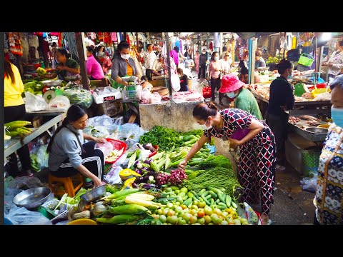 Asian Street Food - Cambodian Life In Phnom Penh Market - Deum Ampel Market