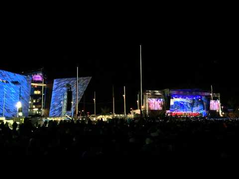 New York tenor Noah Stewart performing Hallelujah at Proms in the Park Belfast 2015