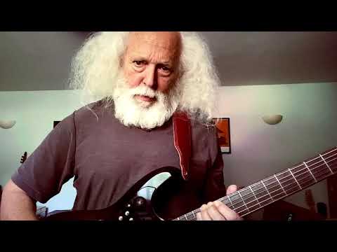 how pitch-movement works on a guitar when using vertical vibrato technique(s)