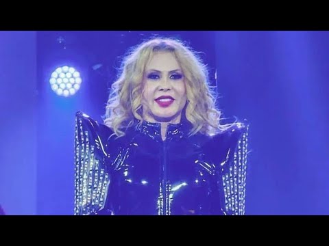 Dançando e beijando (primeira gravação) - Joelma em São Paulo