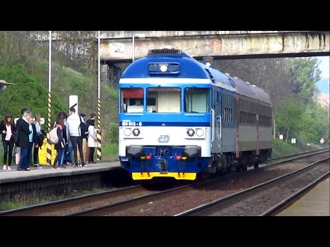 Střelice dolní, "výlukové" zastavení Sp 1869 a nově "najbrtizovaná" 854.013 ("Pavlínka"), 5. 5. 2016