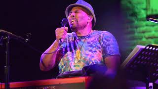 Aaron Neville Amazing Grace Dont Know Much Mar 5 2019 Chicago nunupics