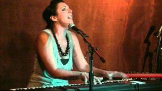 Shannon Curtis  --  Lay Me Down