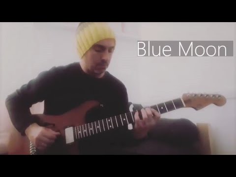 Blue Moon, guitar fingertyle guitar.