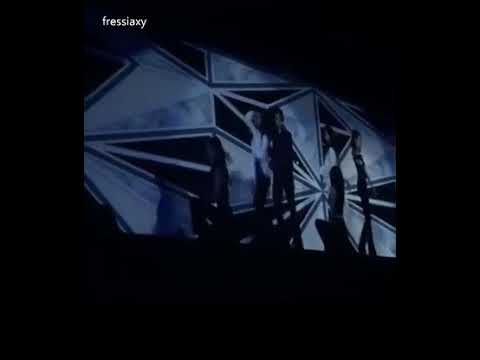 (160813) f(x) - 4 Walls (Japanese Version) @SMTOWN LIVE TOUR V IN JAPAN