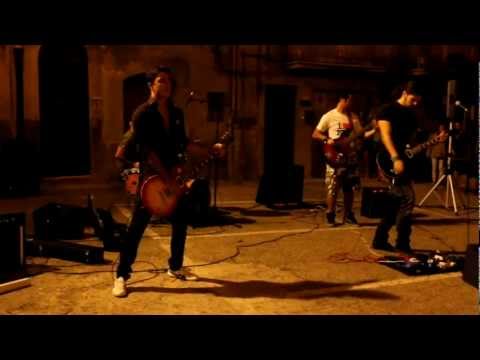 Red Roulette - Doubt (live 2010 Aragona)