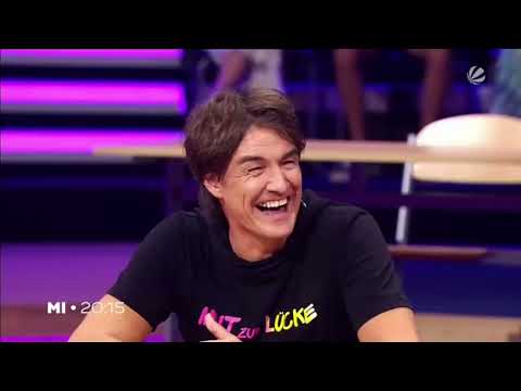 TV Programm heute Abend 20:15 - Mittwoch, 31.08.2022 - SAT.1 - ZURÜCK IN DIE SCHULE