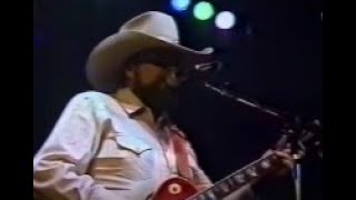The Charlie Daniels Band - Uneasy Rider (Live)