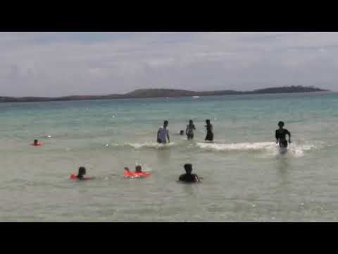 nipa caramoan beach.