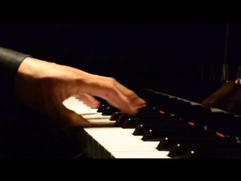 download lagu mp3 mp4 Cello Suite No 1 Prelude Piano, download lagu Cello Suite No 1 Prelude Piano gratis, unduh video klip Cello Suite No 1 Prelude Piano