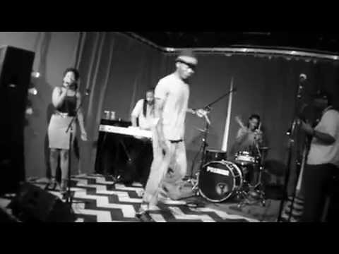 Femi The DriFish & The Out Of Water eXperience- Representing Lovely LIVE @ The Windup Space