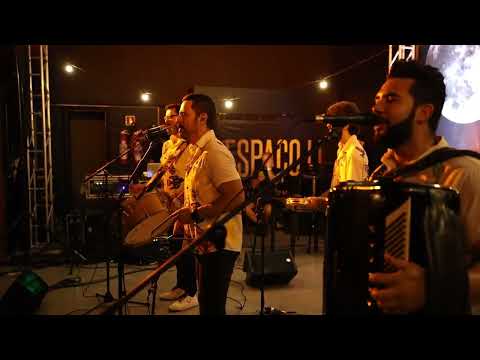 Trio Dona Zefa - Lá Vai Forró