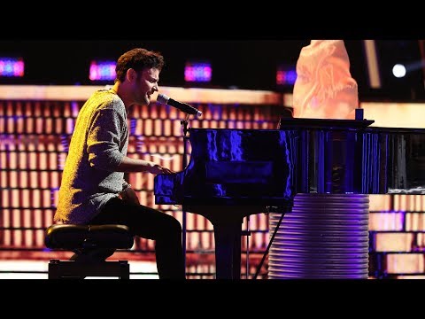 Miquel Fernandez imita a Pablo López - Tu Cara Me Suena