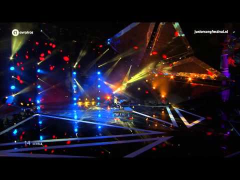 Servië: Emilija - Svet U Mojim Ocima | Junior Eurovisie Songfestival 2014
