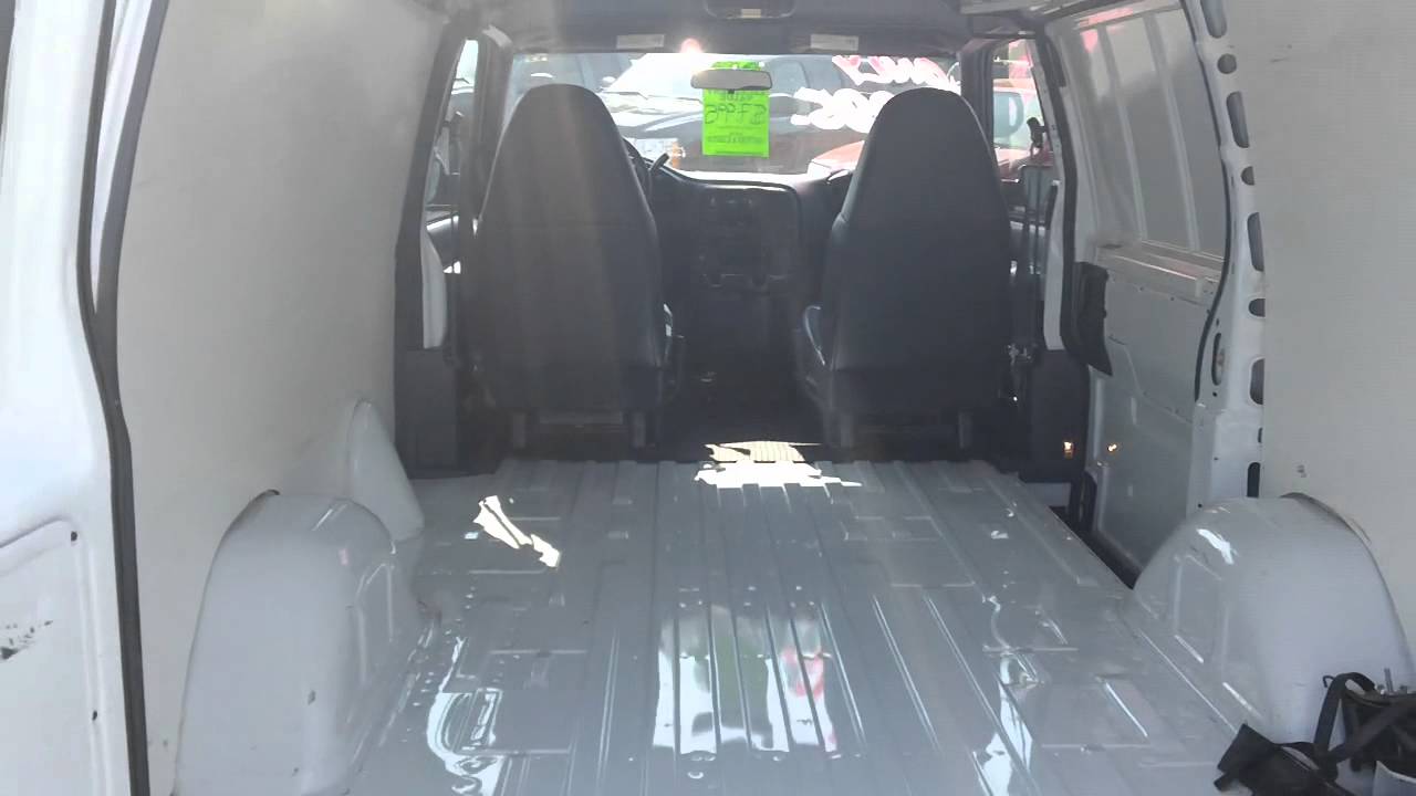 2002 Chevrolet Astro Cargo Van