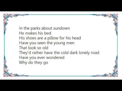 Leo Sayer - The Streets of Your Town Lyrics