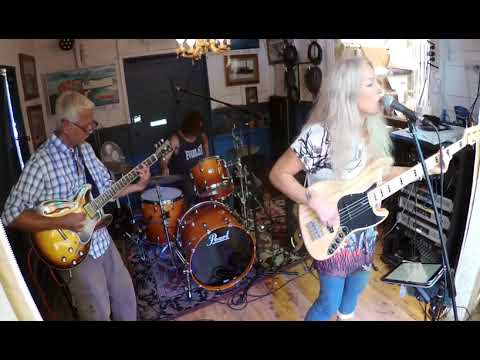 Rebecca Johnson Band *DON`T CHANGE HORSES* - (R.I.P. ROCCO PRESTIA)