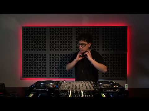 Hot Groove Session02 SebasB