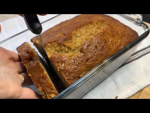 Moist, Bakery-Style Banana Bread (Pan de Guineo)