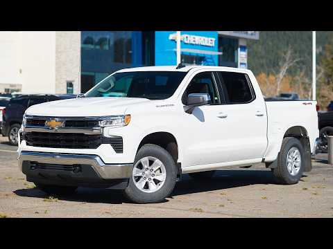 2025 Chevrolet Silverado 1500 Crew Cab Short Box 4-Wheel Drive LT in White for sale at Salmon Arm Chevrolet Buick GMC in Salmon Arm, BC