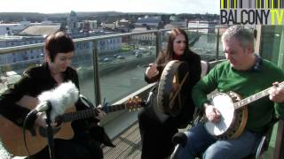 EILEEN HEALY AND THE HARRINGTONS - PIE IN THE SKY (BalconyTV)