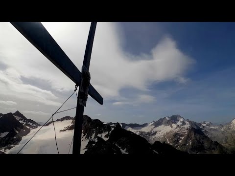 Gipfelkreuze in Südtirol - Wanderung in der Rieserfernergruppe auf die Dreieckspitze ( 3030 )