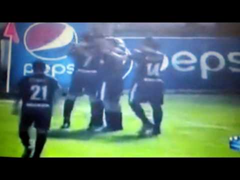 Gana Rojos municipal  2 -1 xela