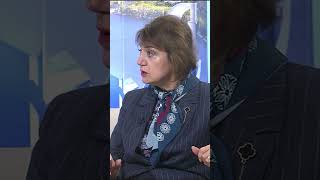 — Մենք չպետք է թույլ տանք, որ մեր կենցաղային լեզվում ներխուժեն գռեհիկ բառեր