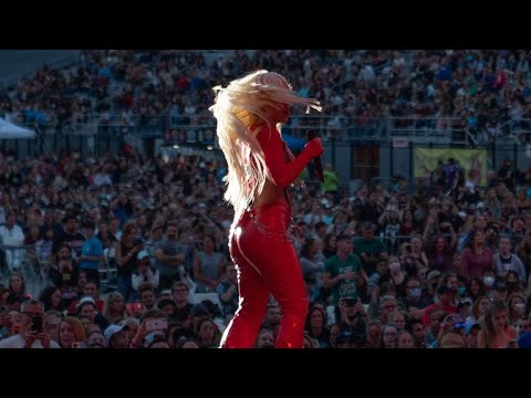 Ava Max Performing 'Kings & Queens' Live At The "Banc Of California Stadium"