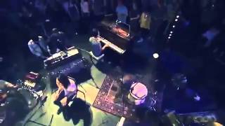 Hillsong United Zion Love Is War (Acoustic Sessions Live)