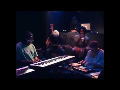Budamunk & TSuggs - Kozmic Question.. ft  Patriq Moody, Jino, DJ YUZE [LIVE] (BEATS T.V)
