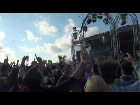 Daniel Kandi vs Ferry Tayle vs Manuel Le Saux @ Luminosity Beach Festival 2012 Part 5