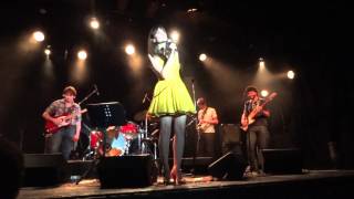 Pequeño vals - Marlango @ La Trastienda /Buenos Aires, Argentina