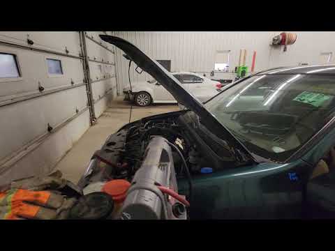 FOR SALE - 20P1325 - 2004 HONDA CR-V - 2.4L ENGINE