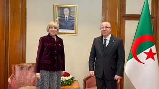 Le Premier Ministre reçoit ambassadrice des États-Unis d'Amérique en Algérie