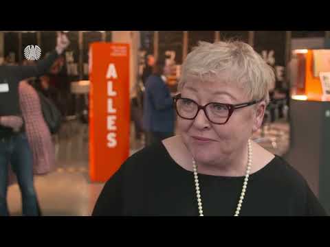 Video Thumbnail: Wanderausstellung über die Stasi und ihre Dokumente eröffnet