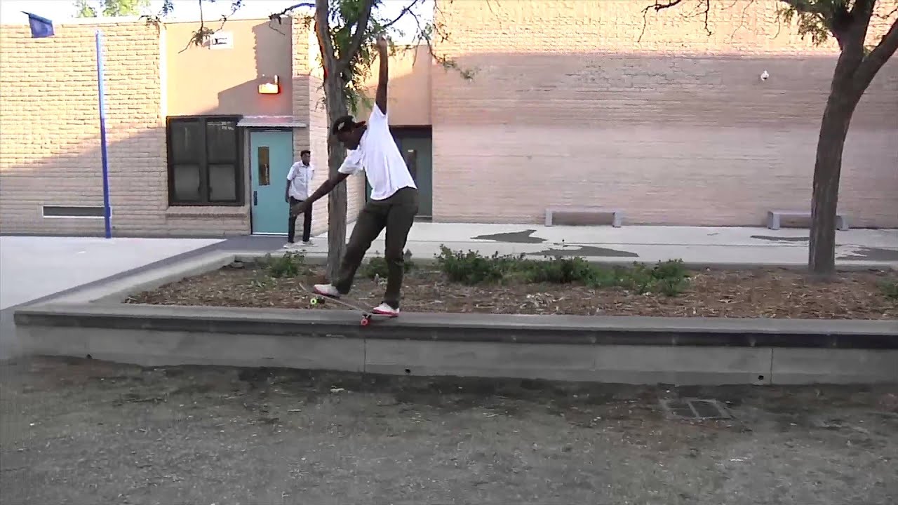 Nike SB – Chronicles 2: Theotis Beasley (Extras)