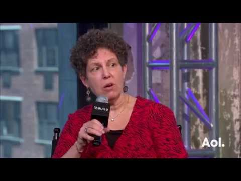 Director Laurie Kahn Discusses Her Interviewing Process | BUILD Series