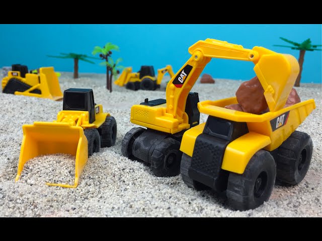 Vídeo relacionado con PLAYMOBIL | Action Heroes | Gran Excavadora | Juguetes de construcción para niños | Set de Excavadora | para niños a Partir de 4 años | 71749