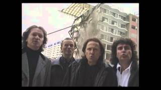 Pooh - C&#39;è Bisogno Di Un Piccolo Aiuto