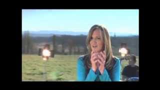 Juanita du Plessis & Pieter Naude - Wag Vir Jou (OFFICIAL MUSIC VIDEO)