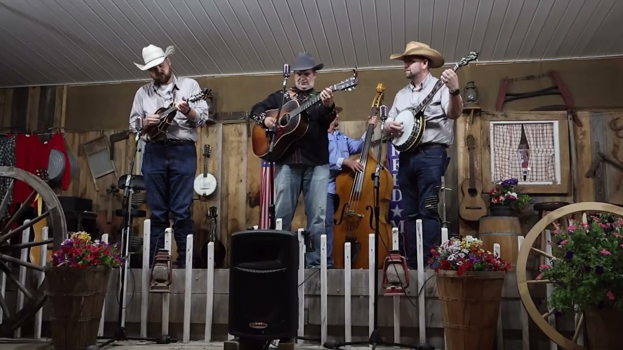 Promotional video thumbnail 1 for Carl Towns & Upward Road