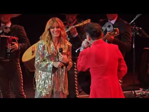 "La Siguiente" Kany García Auditorio Nacional con Christian Nodal