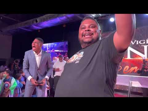 É MUITO FORTE 😭 ELE CANTOU E O FOGO DESCEU 🔥😱 | Vigília Unção Sem Limites