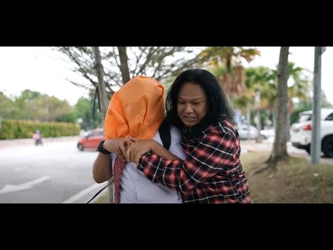 Tudiaaa pasaipa Ropie culik budak2 sekolah ni?