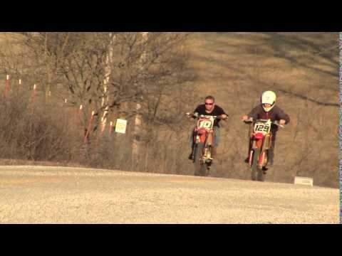 Crf150rb vs Crf150r Drag race 2