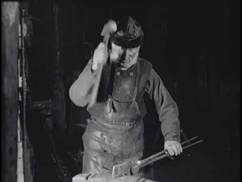Yxtillverkning vid Wira bruk(1923)  Ingår i filmserien Jubileumsutställningen Göteborg 1923.