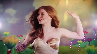 ZOË - Loin d&#39;ici (Official Lyrics Video)