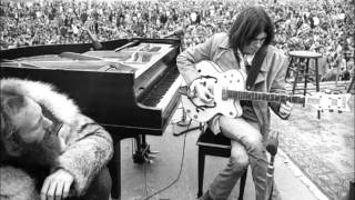 Neil Young &amp; Friends - Words (Between The Lines Of Age) Lyrics