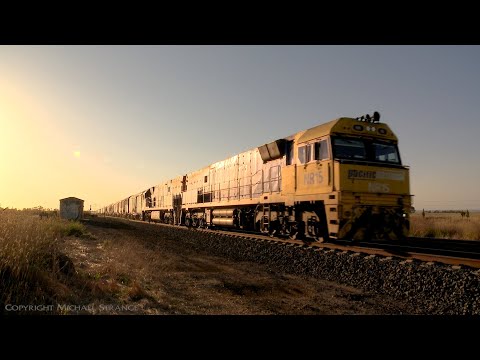 1PM5 Freight Train With Containers & Louvre Vans  (10/2/2021) - PoathTV Australian Railways